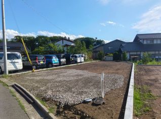 建築条件なし!宅地延長道路なし!
希少な上町地区
南区画、約238.37㎡(約72.1坪)
¥1,153.6万円(約16万円/坪)